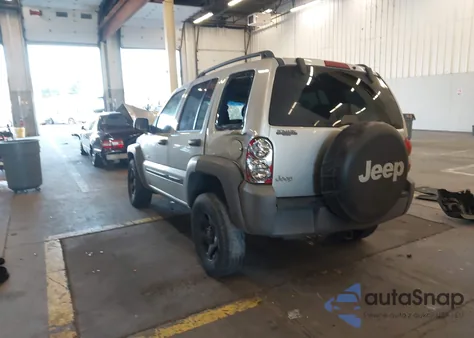2004 Jeep Liberty Sport from USA, damaged, VIN 1J4GL48K04W310679